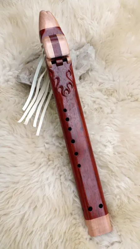 Native American Style Drone Flute 7 Hole Key of F of Padauk and Hard Maple woods — product photo