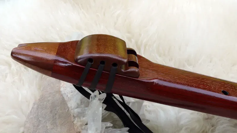 7 Hole Drone Flute in the Key of E of Padauk and Sapele woods — product photo