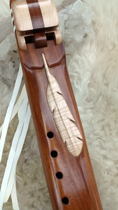 Native American Style Drone Flute 7 Hole Key of E with Feather Carving — product photo