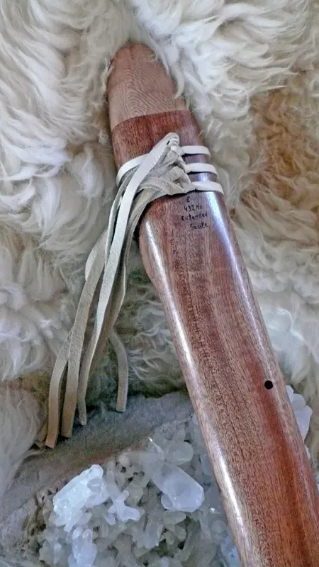 7 Hole Drone Flute in the Key of E of Sapele wood with Lacewood accents — product photo