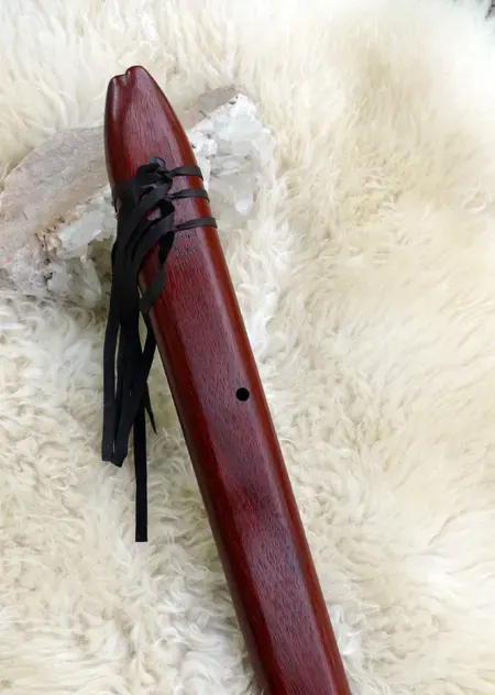 Native American Style Drone Flute 7 Hole Key of F in Padauk and Maple woods — product photo
