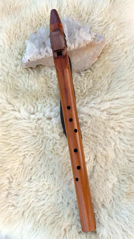 Native American Style Flute 7 Hole Key of Low C — product photo