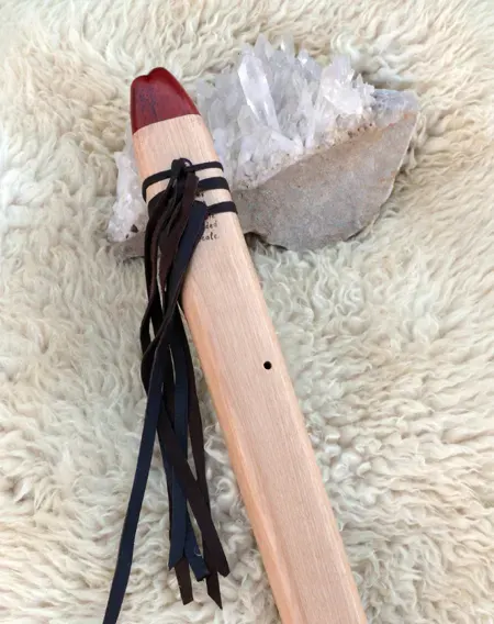 Native American Style Drone Flute 7 Hole Key of F sharp — product photo