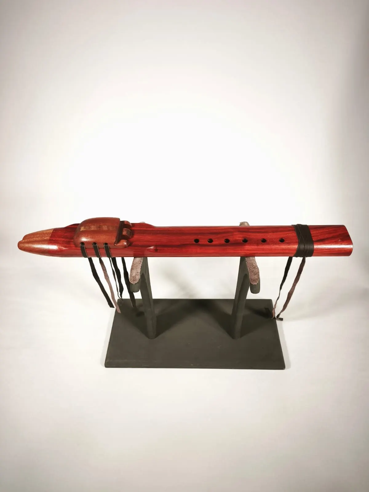 Padauk and Sapele drone flute in the key of E — photo 1
