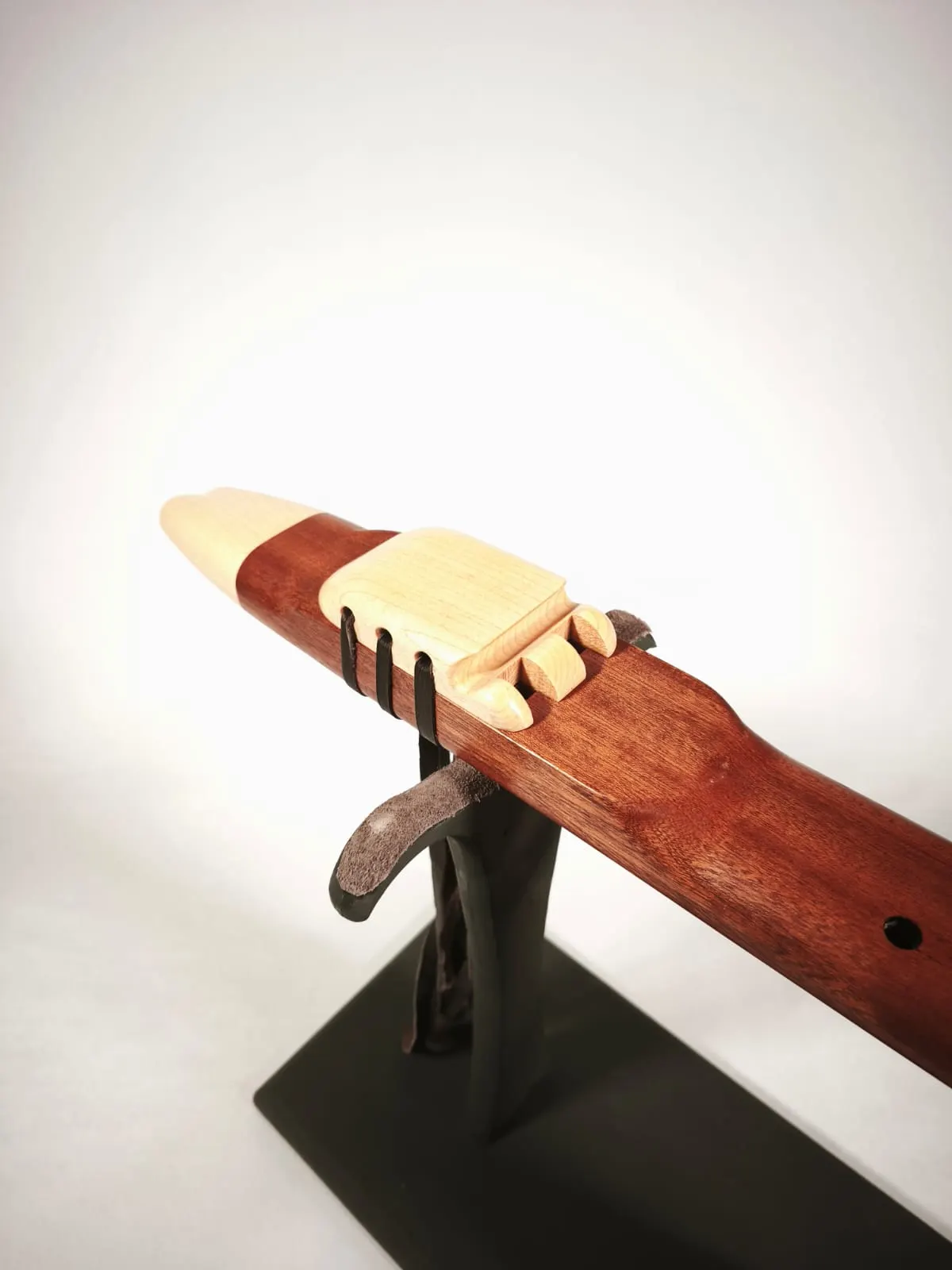 Sapele and Maple drone flute in the key of F# — photo 1