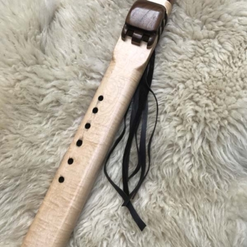 Native American Flute - 7 Hole Drone Key of E