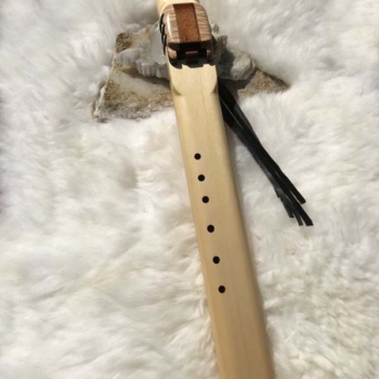 Native American Flute - 7 Hole Drone Key of Low D of Alaskan Cedar and Maple